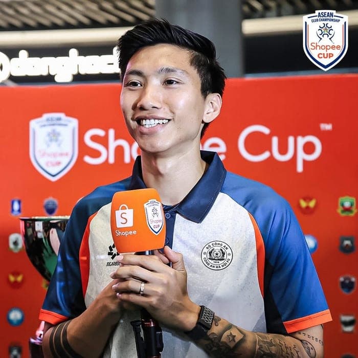 Hậu vệ Đoàn Văn Hậu đã có những chia sẻ thẳng thắn, đầy kỳ vọng dành cho U23 Việt Nam trước trận đấu then chốt gặp U23 Saudi Arabia.