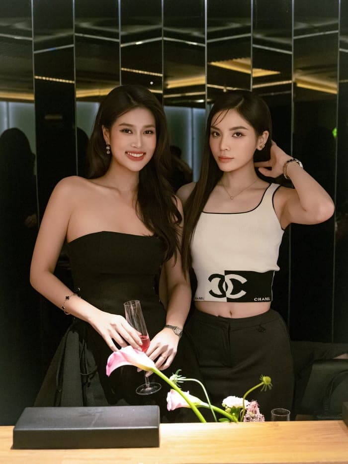 Những khoảnh khắc thân thiết giữa Kỳ Duyên và Thiên Ân luôn nhận được sự quan tâm từ phía khán giả. Ảnh: FBNV