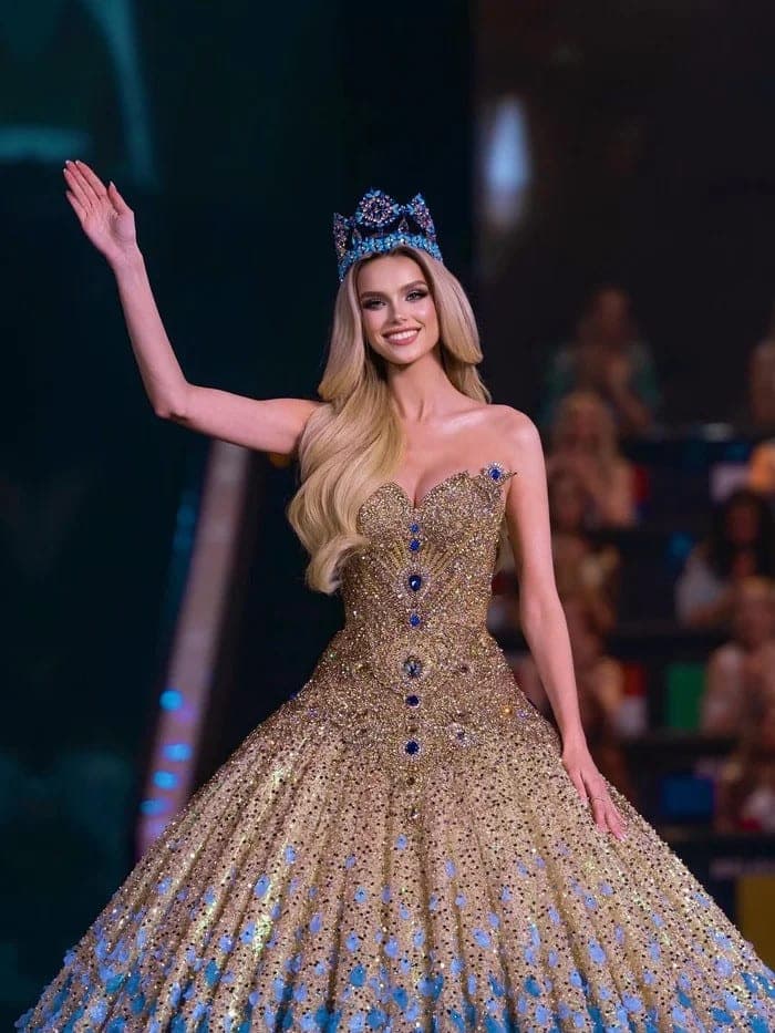 Krystyna Pyszková đăng quang Miss World 2024.