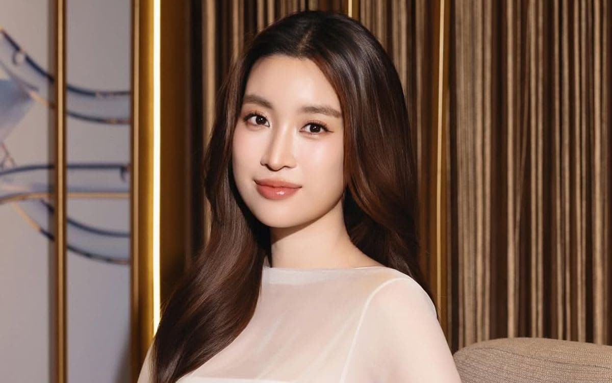 Đỗ Mỹ Linh lộ rõ khuôn mặt tròn trịa giữa tin đồn mang thai lần hai