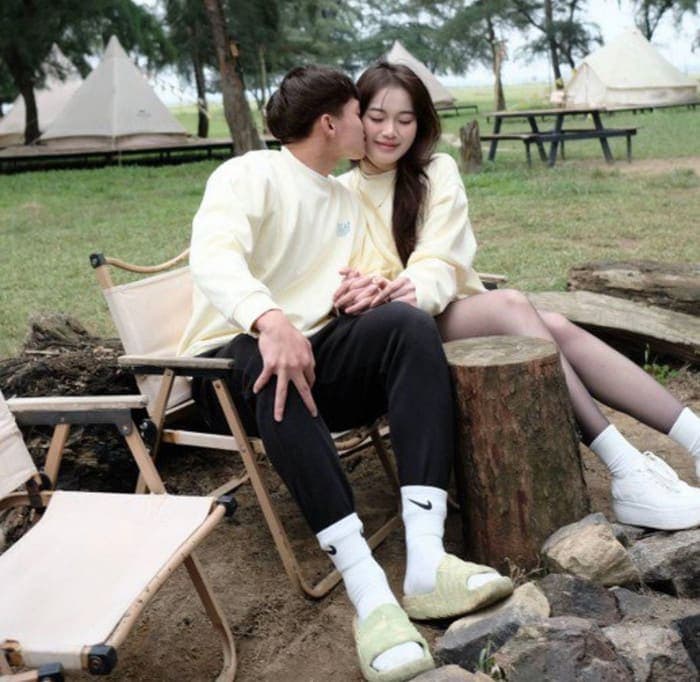 Hồ Văn Cường đã có vợ.