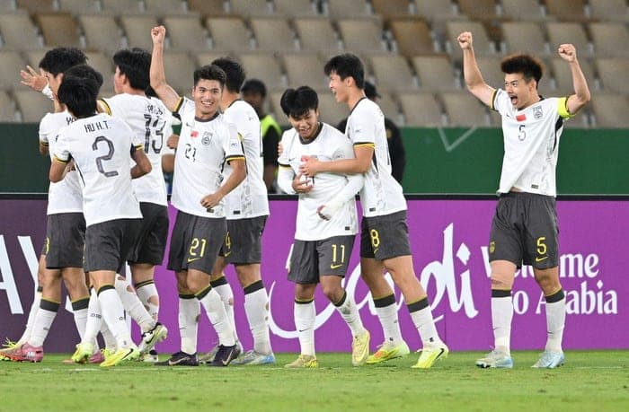 Sau trận thua 0-3 trước U23 Trung Quốc, không ít người hâm mộ Việt Nam đã lựa chọn cách nhìn thẳng vào thực tế, thay vì trách móc hay thất vọng cực đoan. Ảnh: AFC
