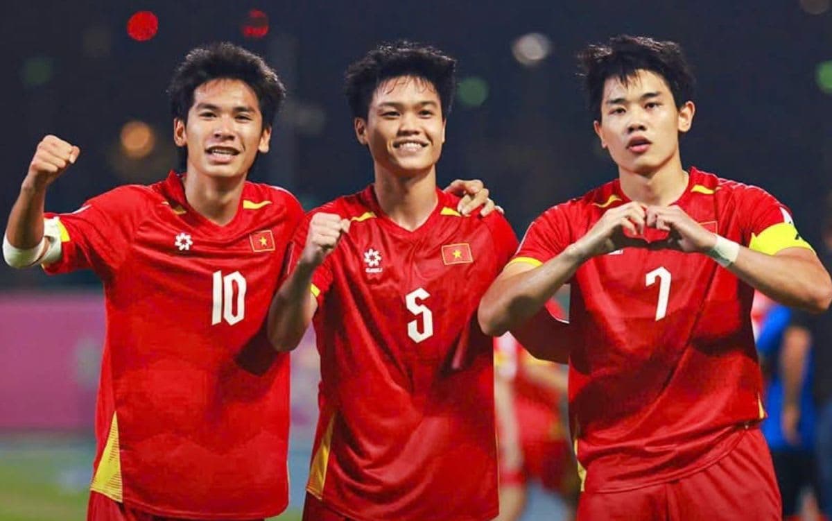 Lý do U23 Việt Nam thua Trung Quốc nhưng thắng Hàn Quốc