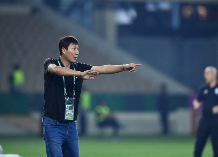 Sau khi U23 Việt Nam xuất sắc giành huy chương đồng tại VCK U23 châu Á 2026, công ty đại diện của HLV Park Hang Seo đã gửi lời chúc mừng tới thầy trò HLV Kim Sang Sik. Ảnh: VFF