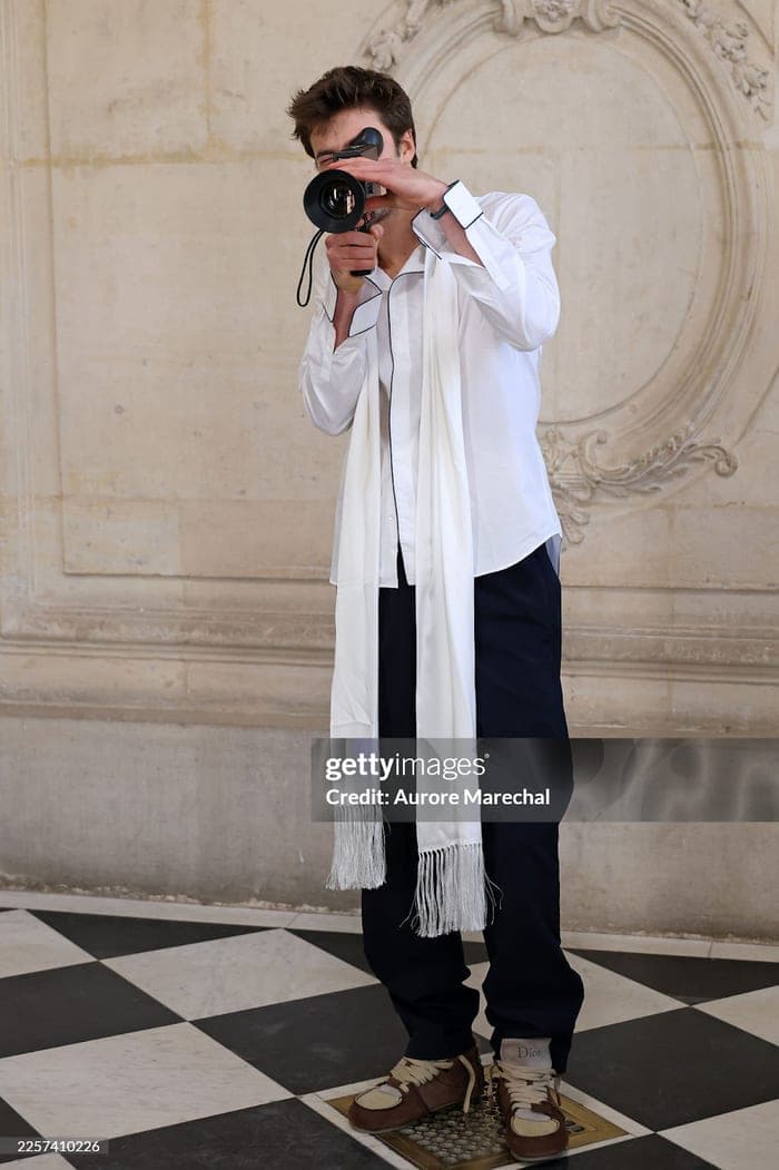 BST Dior Spring/Summer 2026 của Jonathan Anderson rõ ràng là một bước chuyển mình mạnh mẽ sau thời kỳ Maria Grazia Chiuri. Ảnh: Getty Images