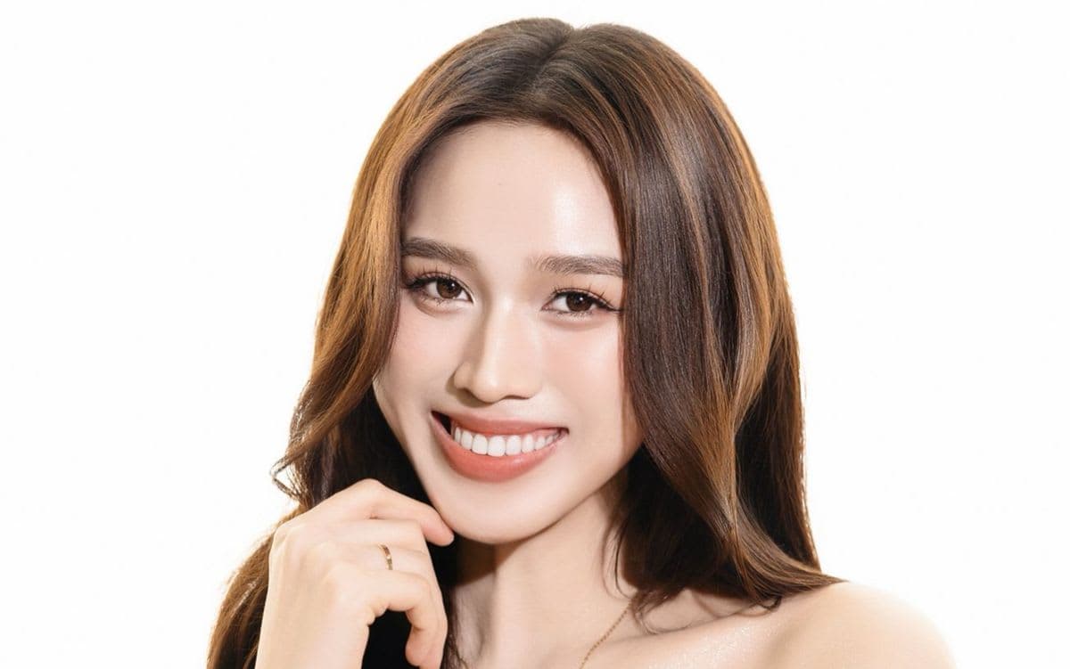 Túi xách 12 triệu của Đỗ Thị Hà