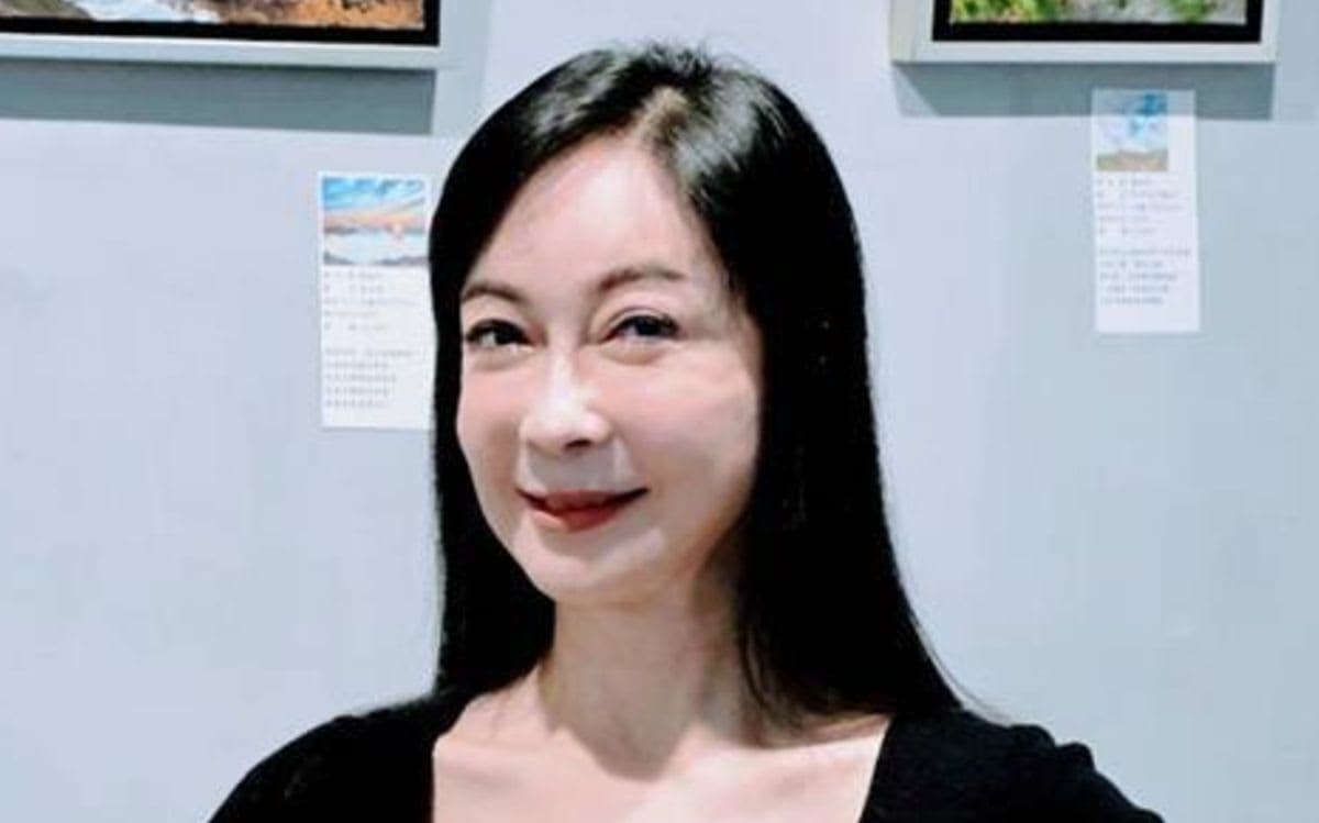 Nữ hoàng phẫu thuật thẩm mỹ mắc ung thư trực tràng giai đoạn 4