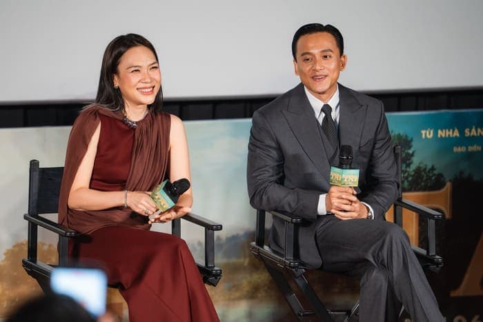 Mỹ Tâm thu hút sự chú ý với outfit tiền tỷ sang trọng khi sánh bước cùng Mai Tài Phến. Ảnh: FBNV