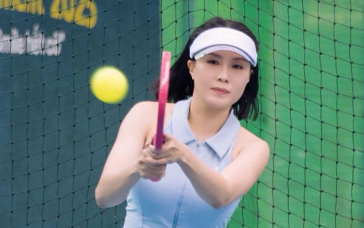 Thời trang chơi pickleball của Hồng Diễm